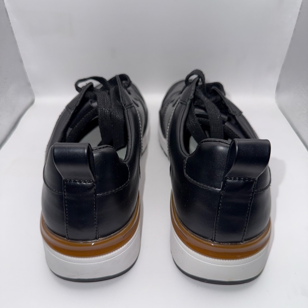 Sleek Black Leather Men's Sneakers - Picture 3 of 5